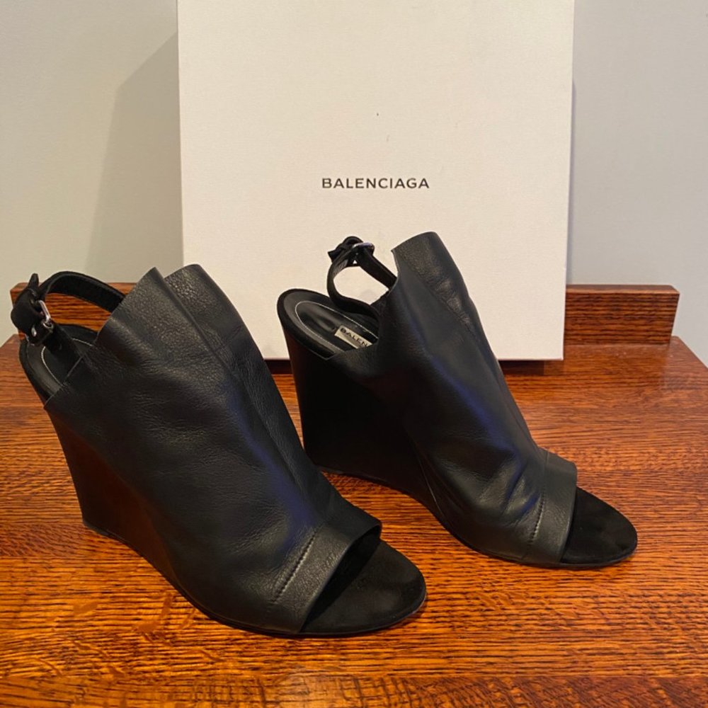 Balenciaga black leather wedge sandals size 10